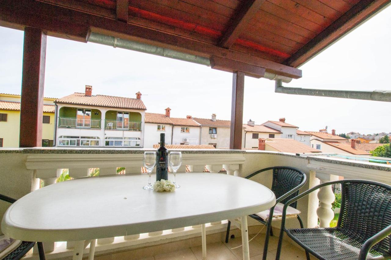 Cozy With Breakfast On Request 1 Apartment Pula