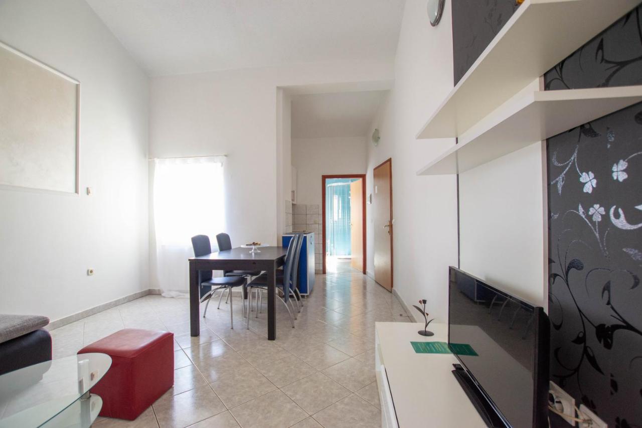 Appartement Cozy With Breakfast On Request 1 Pula