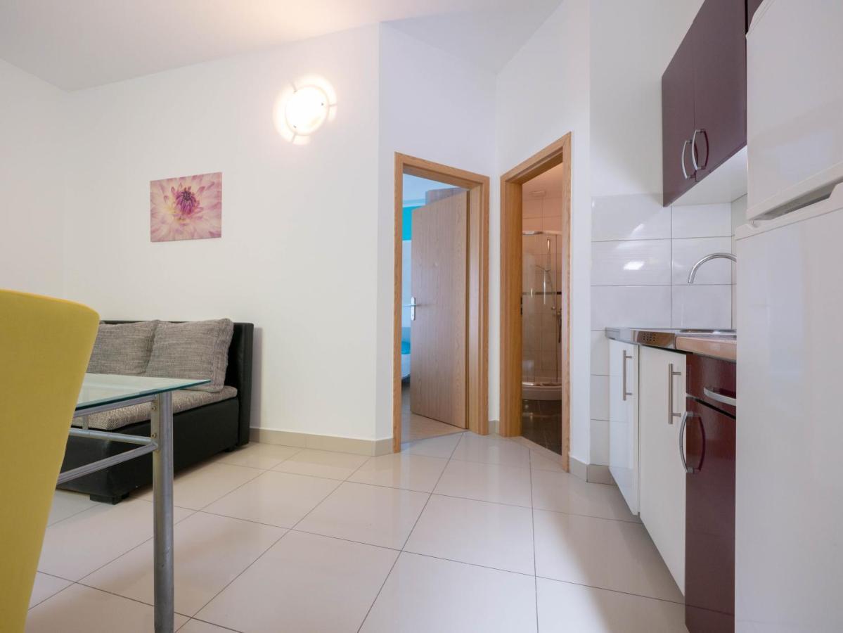 Cozy With Breakfast On Request 1 Appartement Pula